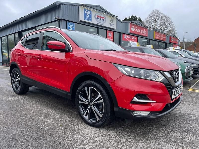Used Nissan Qashqai N-Connecta 2021 Red SUV