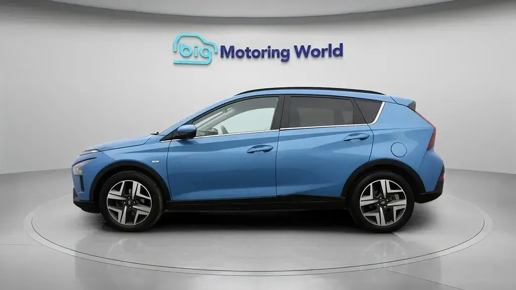 Usado Hyundai Bayon Premium 100 HP (73 kW) 2023 Azul SUV