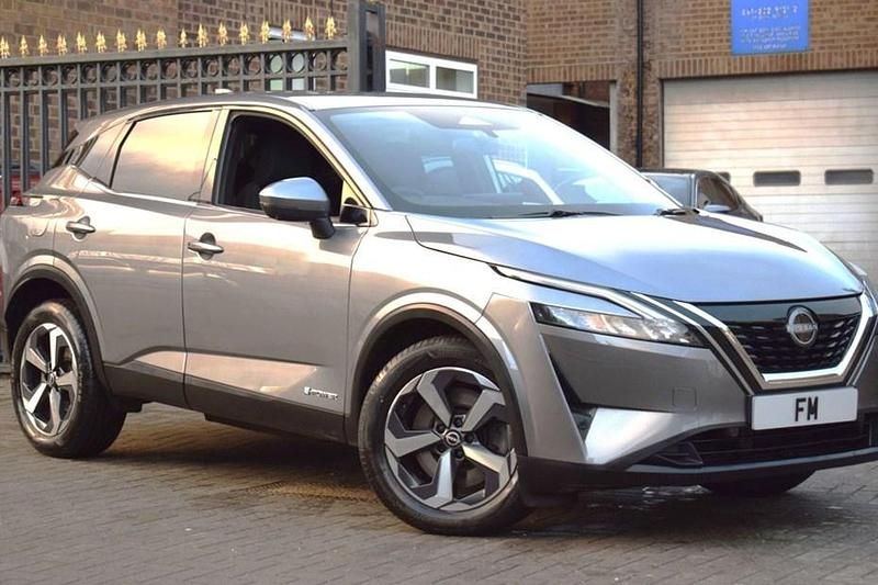 Grey Used 2022 Nissan Qashqai Acenta Premium SUV | £17,450 (Super price) - Image 1/1