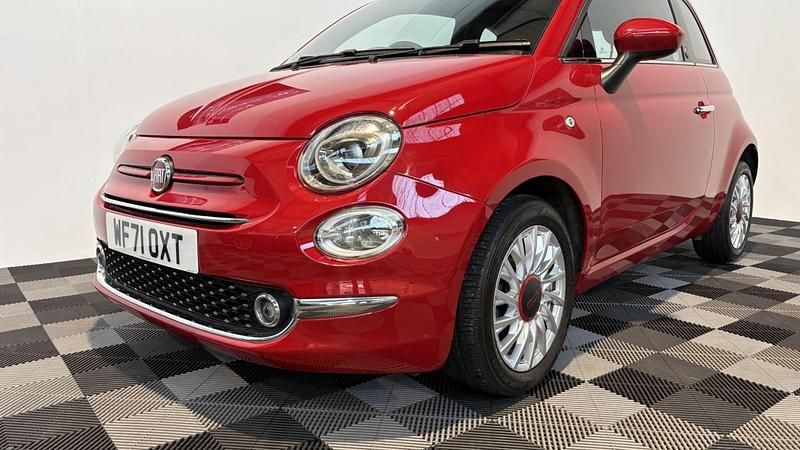 Used Fiat 500 Red 70 HP (51 kW) 2021 Red Hatchback