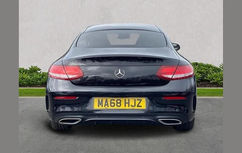 Used Mercedes C220 AMG Line Premium Plus 168 HP (123 kW) 2018 Black Coupe
