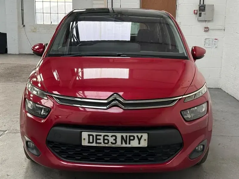 Used Citroën C4 Picasso VTR Sport 90 HP (66 kW) 2013 Red MPV