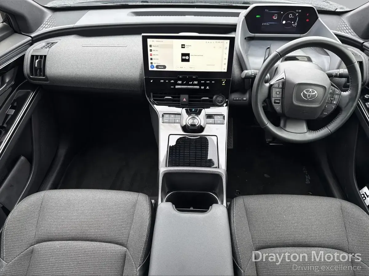 Used Toyota bZ4X 150 kW (204 HP) 2024 Black SUV