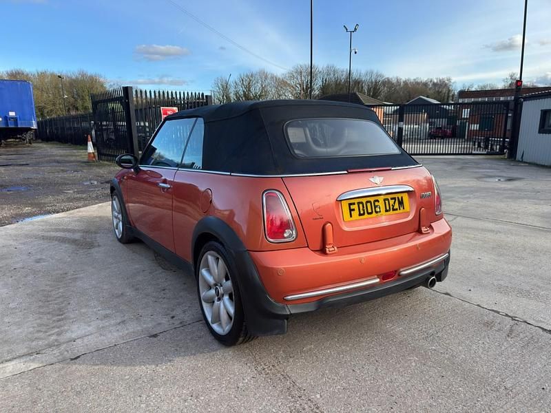 Used Mini Cooper Cabriolet 113 HP (83 kW) 2006 Orange Cabriolet