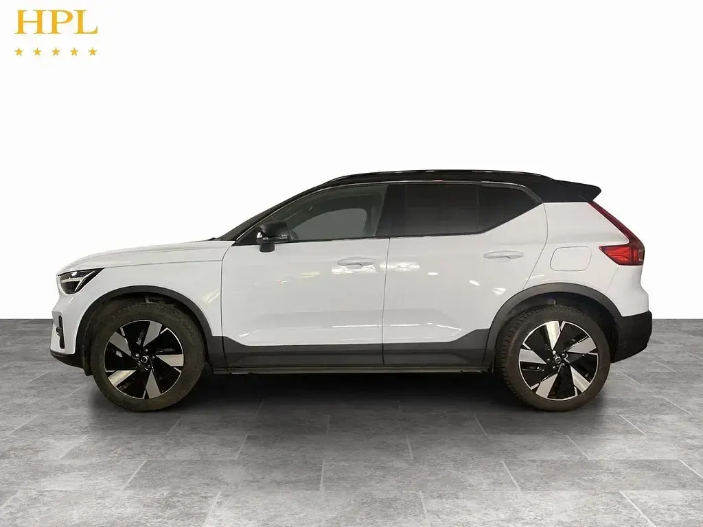 Used Volvo XC40 Core 175 kW (238 HP) 2023 Blue SUV