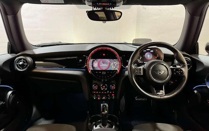 Used Mini John Cooper Works Hatch 231 HP (169 kW) 2021 Green Hatchback