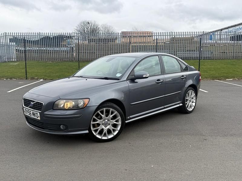 Used Volvo S40 SE 170 HP (125 kW) 2006 Grey Sedan