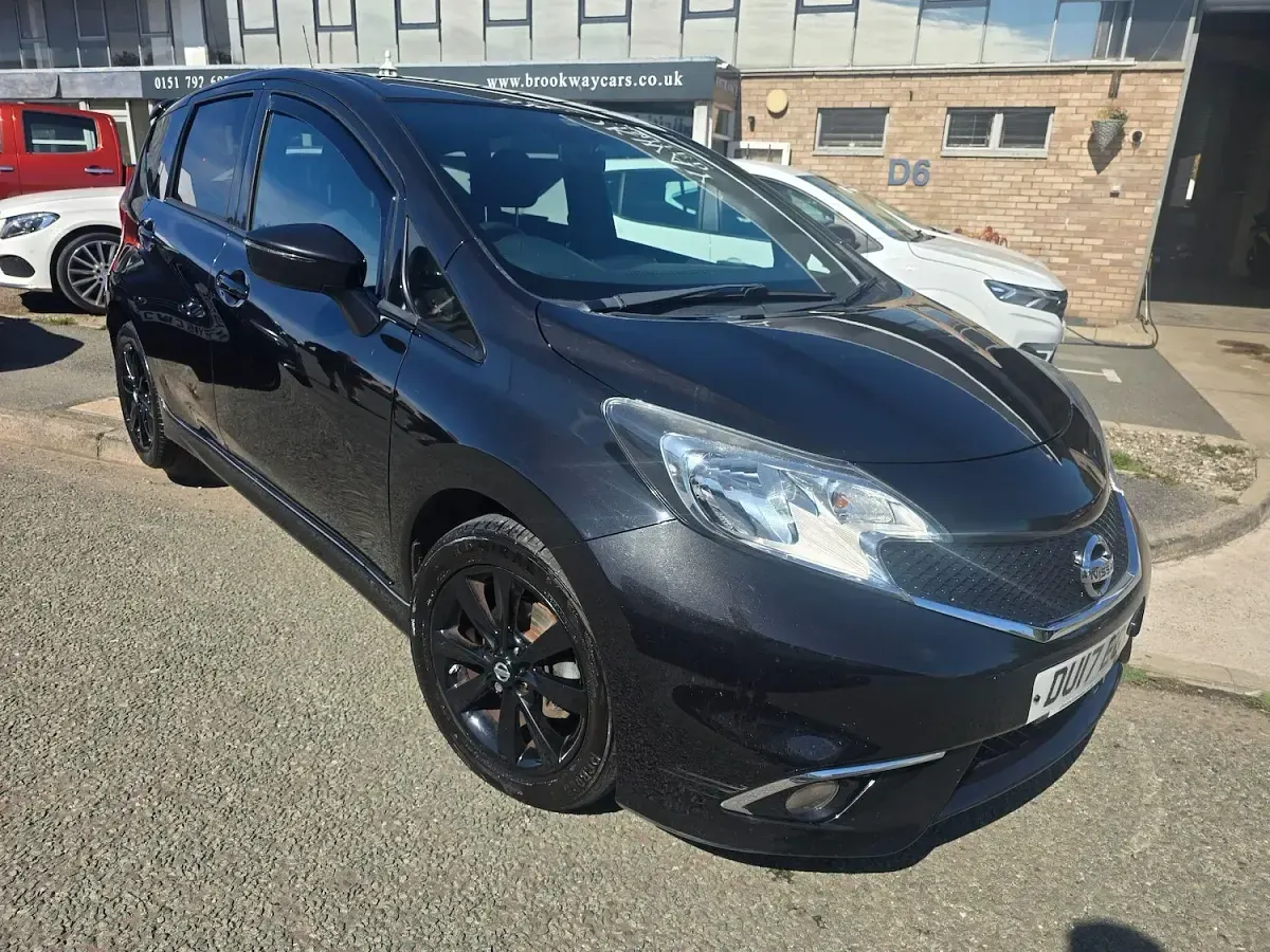 Used Nissan Note Black Edition 78 HP (57 kW) 2017 Black Hatchback