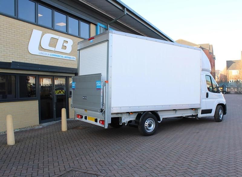 White New 2025 Citroën Relay Van | £32,995 - Image 1/4