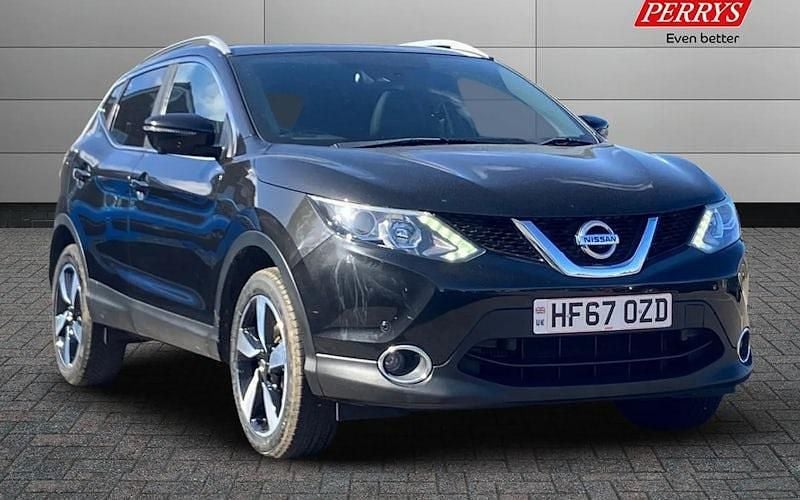 Used 2016 Nissan Qashqai N-Vision SUV | £9,495 (Expensive) - Image 1/4
