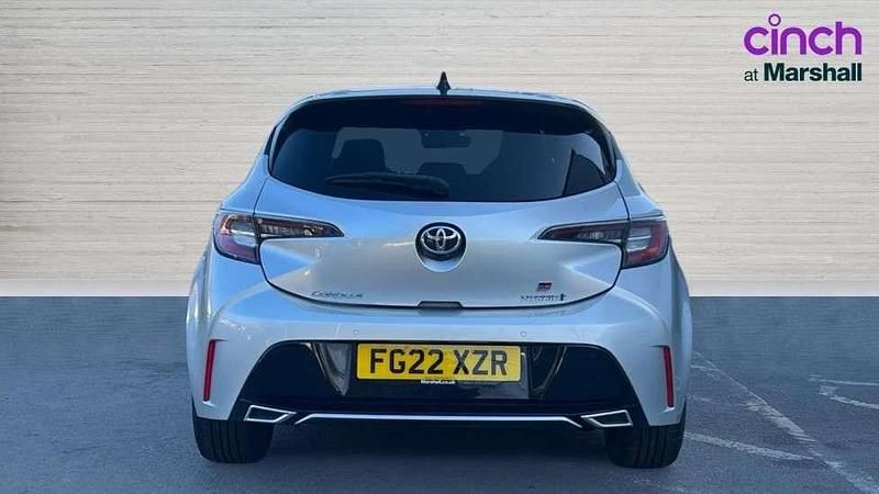 Used Toyota Corolla Sport 184 HP (135 kW) 2022 Silver Hatchback