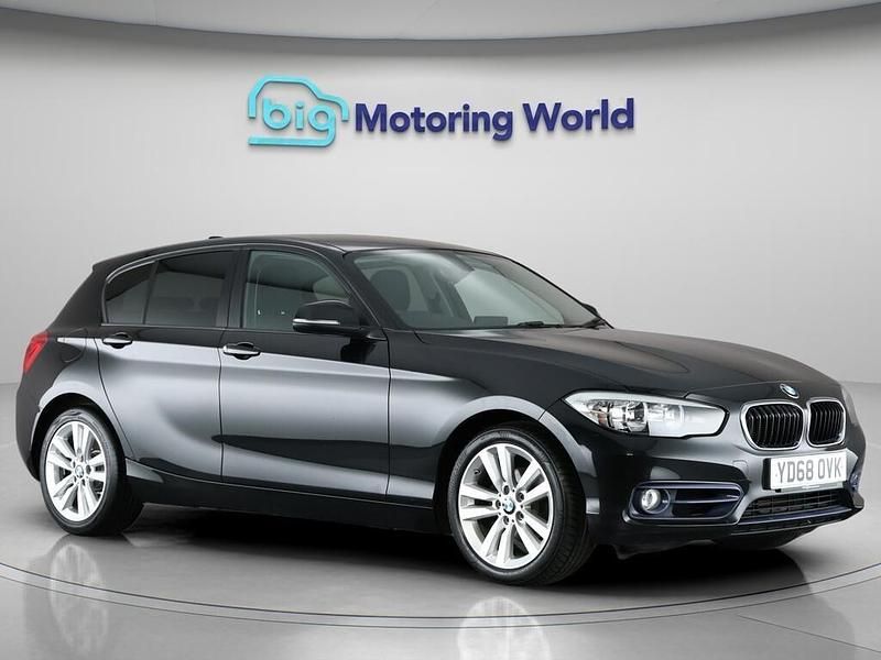 Black Used 2018 BMW 118 Sport Line Hatchback | £9,656 (Fair price) - Image 1/4