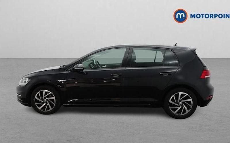 Used VW Golf VII Match 131 HP (96 kW) 2019 Black Hatchback