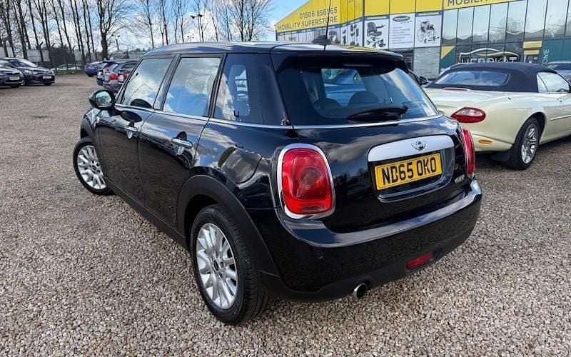 Used Mini Cooper Hatch 136 HP (100 kW) 2017 Hatchback