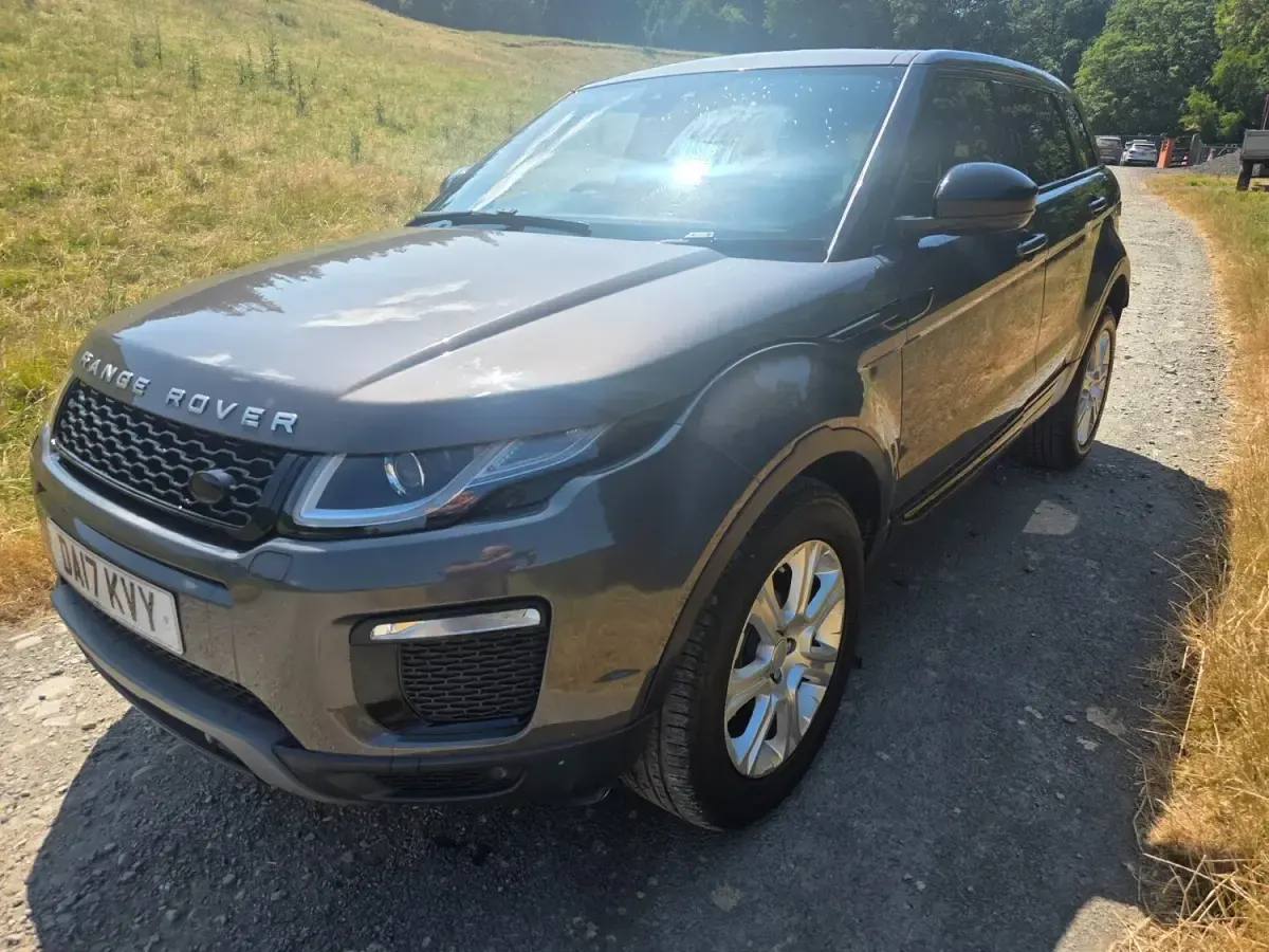 Used Land Rover Range Rover evoque SE 150 HP (110 kW) 2017 Grey Estate