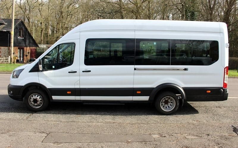 Usado Ford Transit 131 CV (96 kW) 2023 Monovolumen