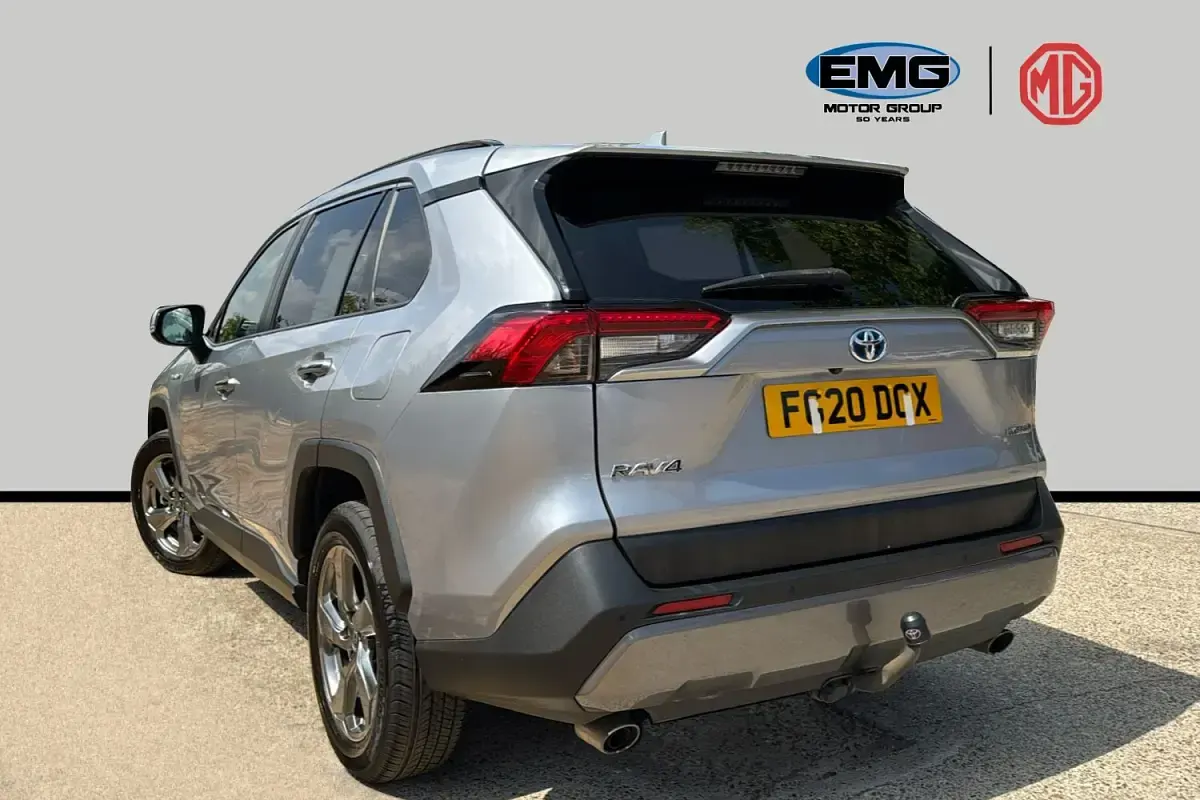 Used Toyota RAV4 Hybrid 222 HP (163 kW) 2020 Silver SUV