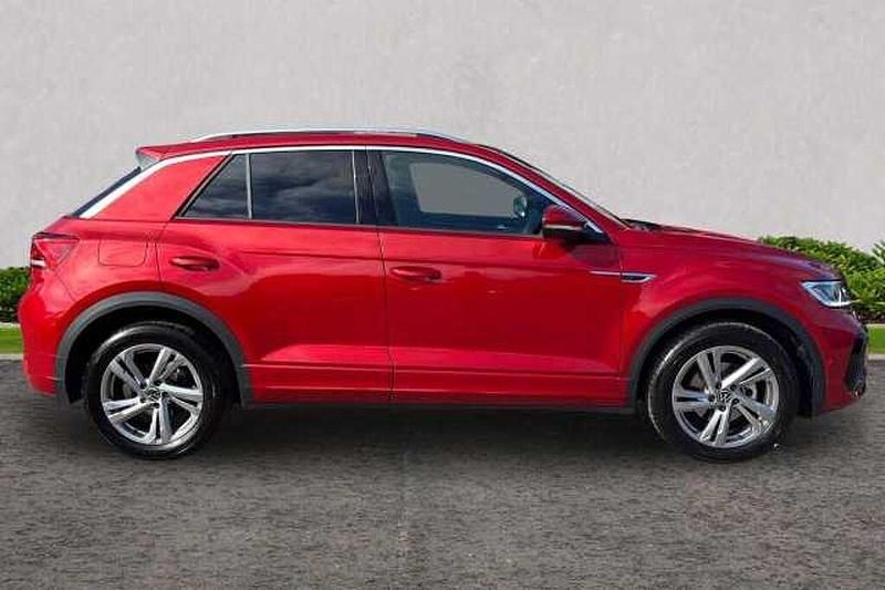 Used VW T-Roc R-line 150 HP (110 kW) 2025 Red SUV