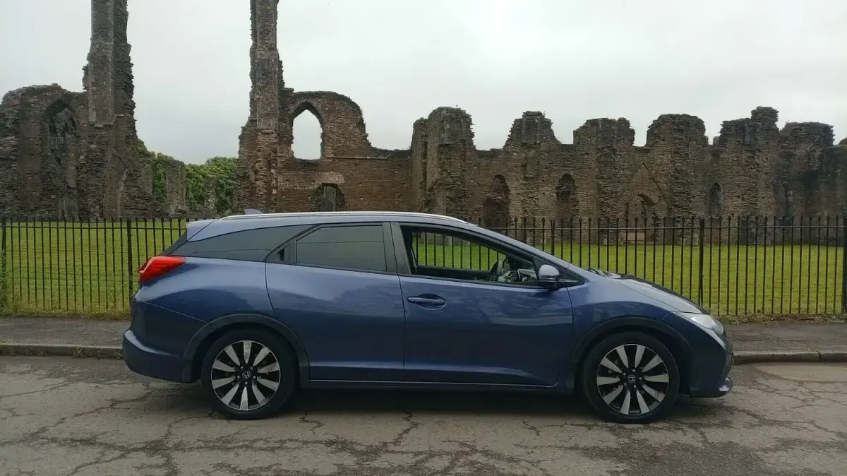 Used Honda Civic SR 120 HP (88 kW) 2014 Blue Estate
