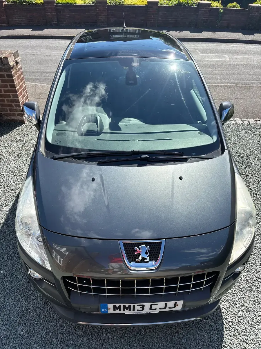 Used Peugeot 3008 Allure 115 HP (84 kW) 2013 Grey Estate