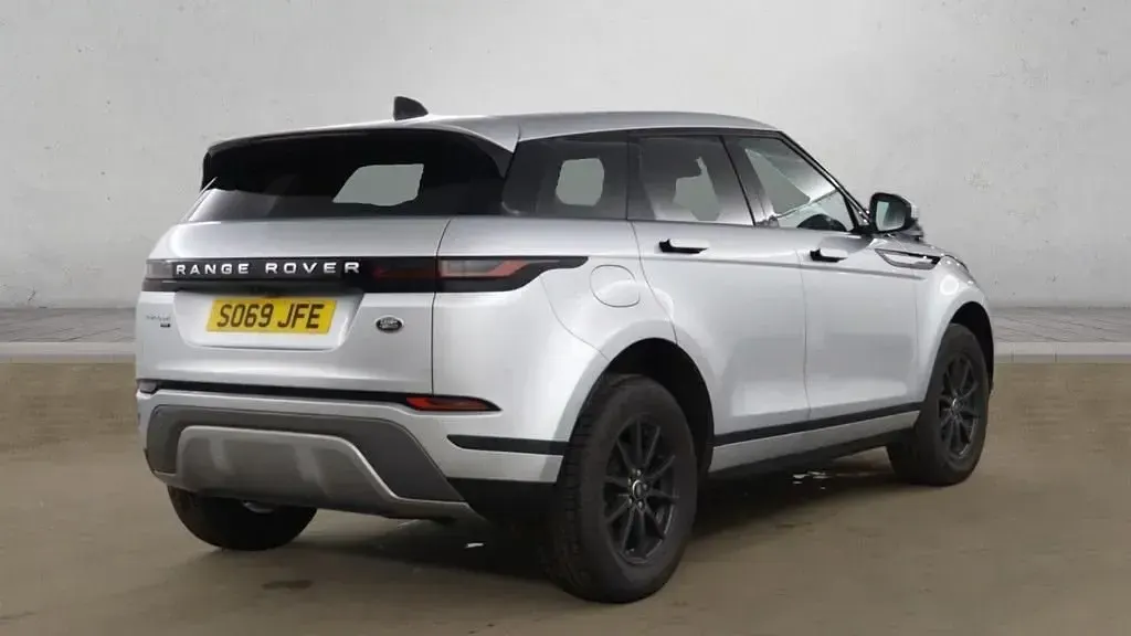 Używany Land Rover Range Rover evoque S 200 KM (147 kW) 2019 Srebrny SUV