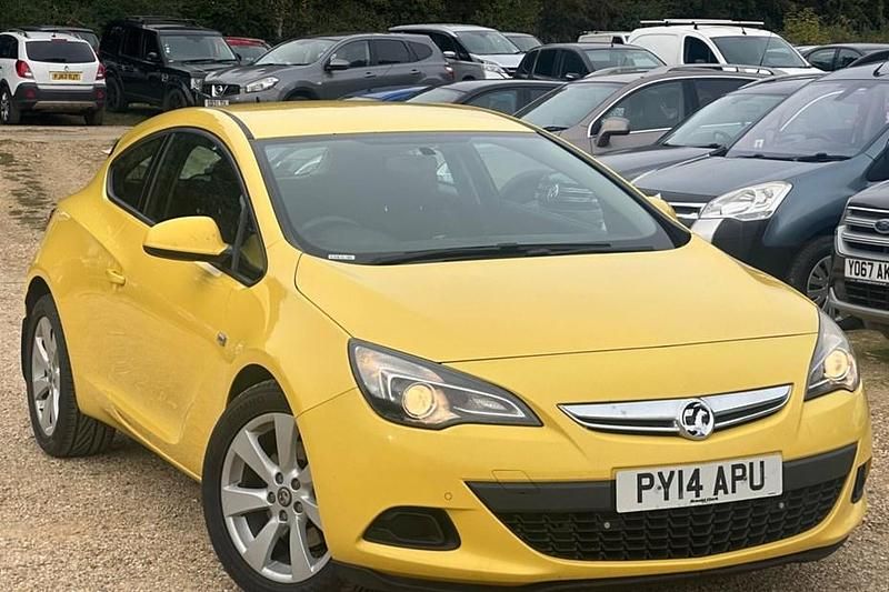 Used 2014 Vauxhall Astra GTC Sport Coupe | £3,855 (Good price) - Image 1/1