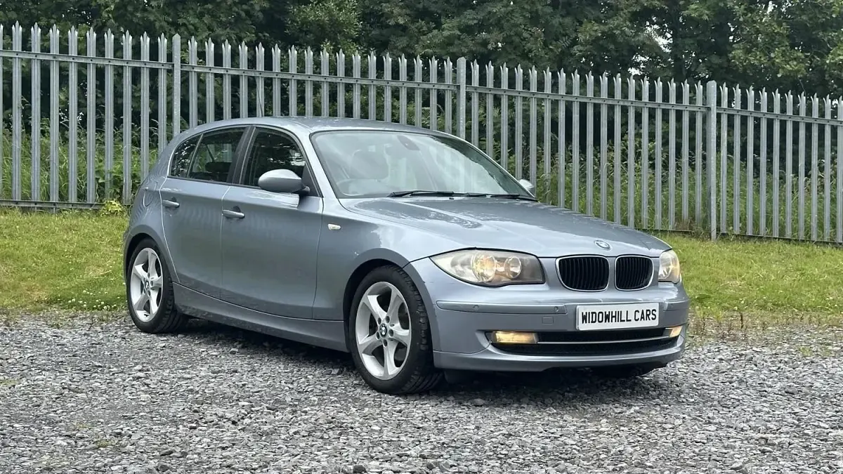 Used BMW 120 2007 Blue Hatchback