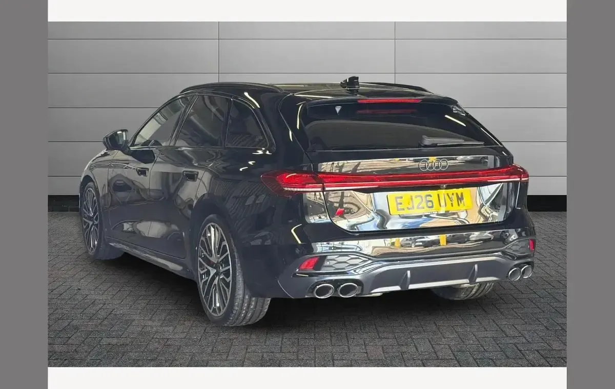 Used Audi A5 Comfort 367 HP (269 kW) 2026 Black Estate