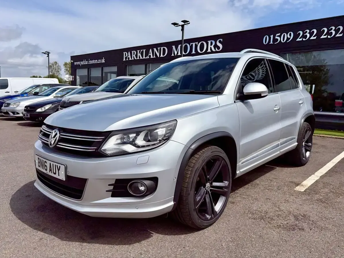 Used VW Tiguan R-line Edition 150 HP (110 kW) 2016 Silver SUV