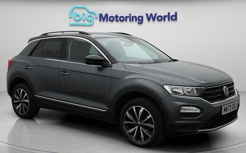 Used 2021 VW T-Roc Design SUV | £19,000 (Good price) - Image 1/4
