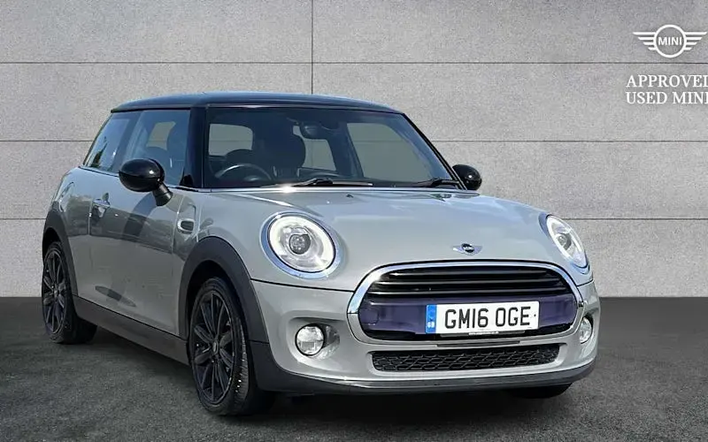 Used Mini Cooper Hatch 136 HP (100 kW) 2016 Hatchback