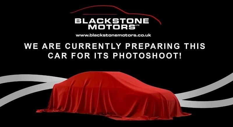 White Used 2021 Porsche Taycan Sedan | £44,989 (Fair price) - Image 1/1