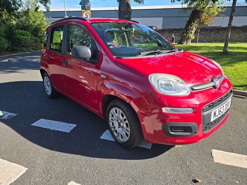 Red Used 2013 Fiat Panda Easy Hatchback | £2,399 (Good price) - Image 1/4