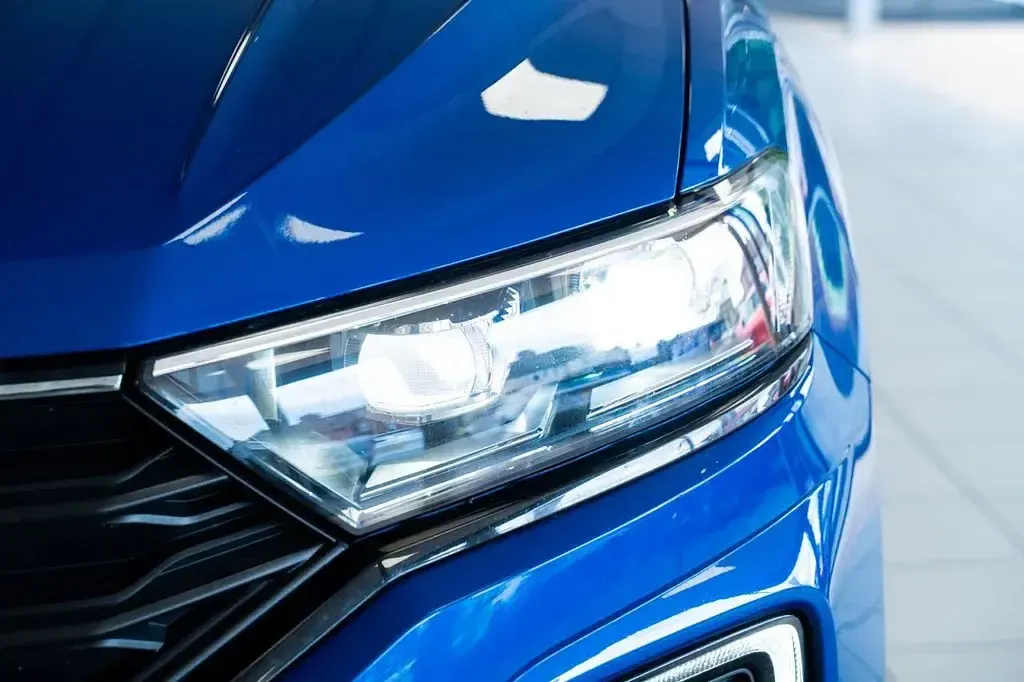 Used VW T-Roc Black Edition 150 HP (110 kW) 2021 Blue SUV
