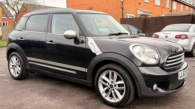 Used Mini Cooper D 112 HP (82 kW) 2012 Black Hatchback