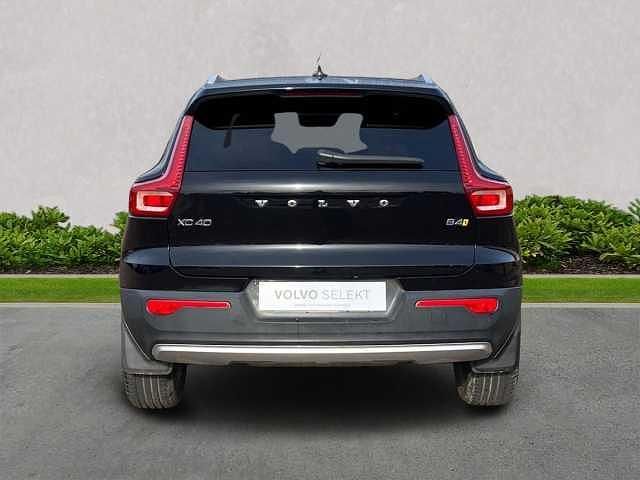 Used Volvo XC40 Inscription 197 HP (144 kW) 2020 Black SUV