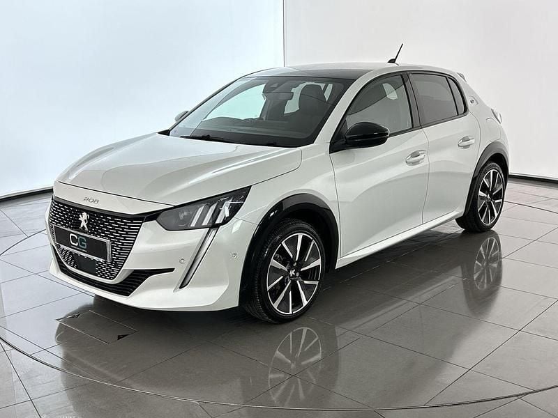 White Used 2022 Peugeot e-208 GT Hatchback | £13,190 (Fair price) - Image 1/4