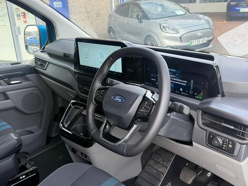 New Ford Transit Custom Sport 232 HP (170 kW) 2025 Blue Van