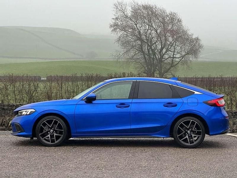 Used Honda Civic Advance 140 HP (102 kW) 2022 Blue Hatchback