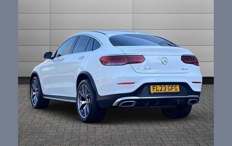 Used Mercedes GLC300e AMG line 254 HP (186 kW) 2023 White Coupe