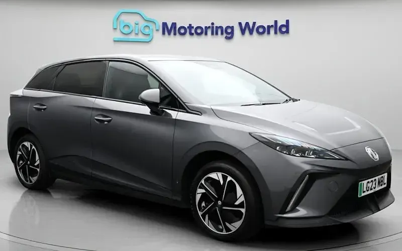 Used MG MG4 EV Trophy 150 kW (204 HP) 2025 Hatchback