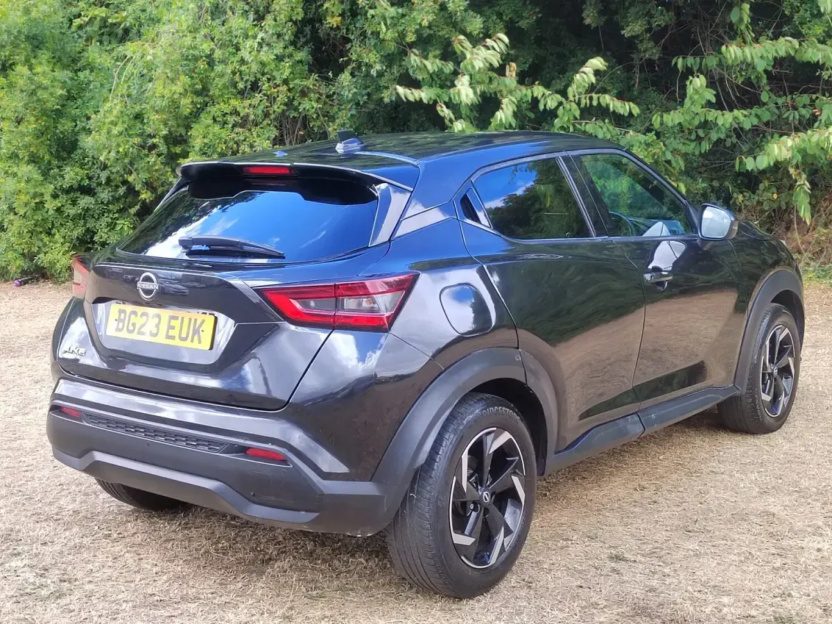 Used Nissan Juke N-Connecta 115 HP (84 kW) 2023 Black SUV