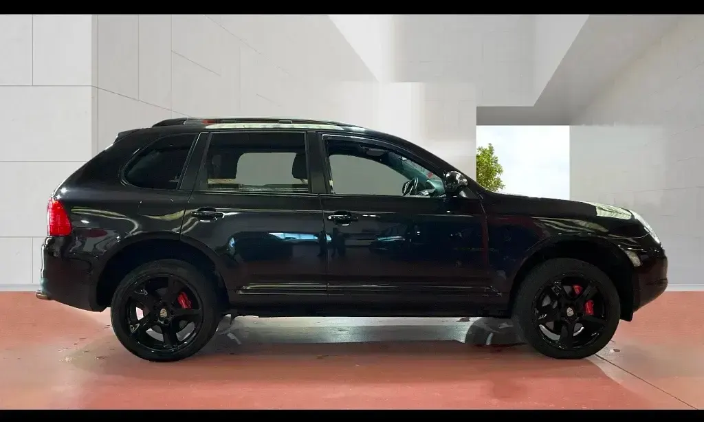 Used Porsche Cayenne Turbo 2005 Black SUV