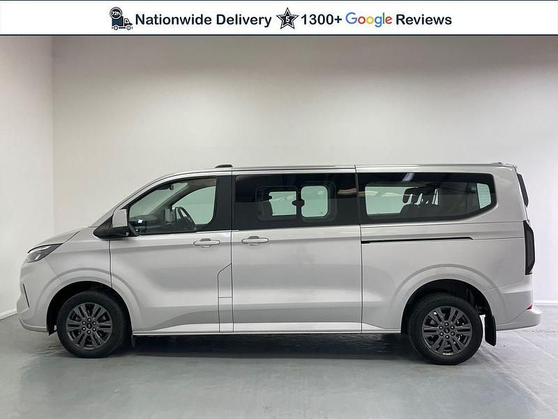 Used Ford Tourneo Custom Titanium 136 HP (100 kW) 2024 Silver Van