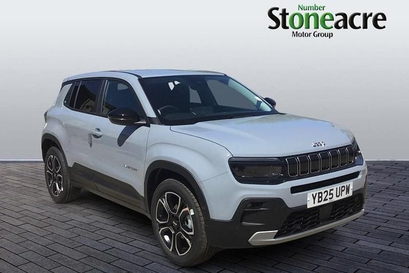 Grey New 2025 Jeep Avenger Summit SUV | £22,995 (Fair price) - Image 1/1