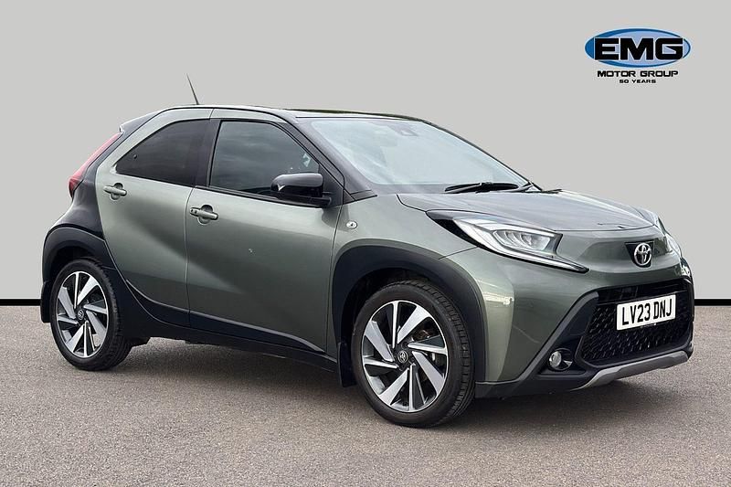 Green Used 2023 Toyota Aygo Hatchback | £12,990 (Fair price) - Image 1/3