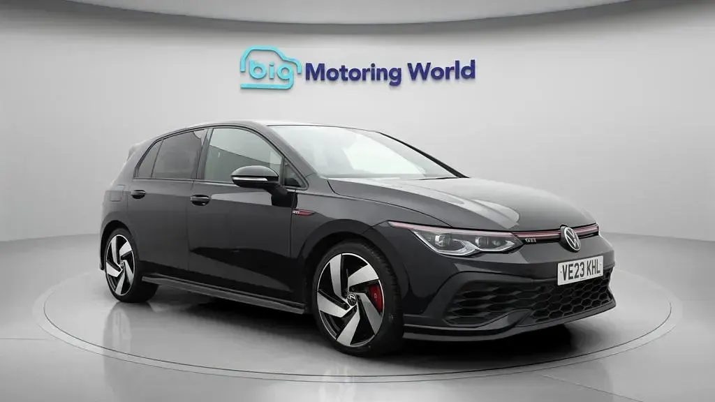 Used VW Golf VIII GTI Clubsport 300 HP (220 kW) 2023 Hatchback