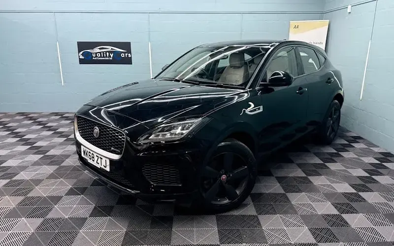 Used Jaguar E-Pace R-Dynamic 200 HP (147 kW) 2020 SUV