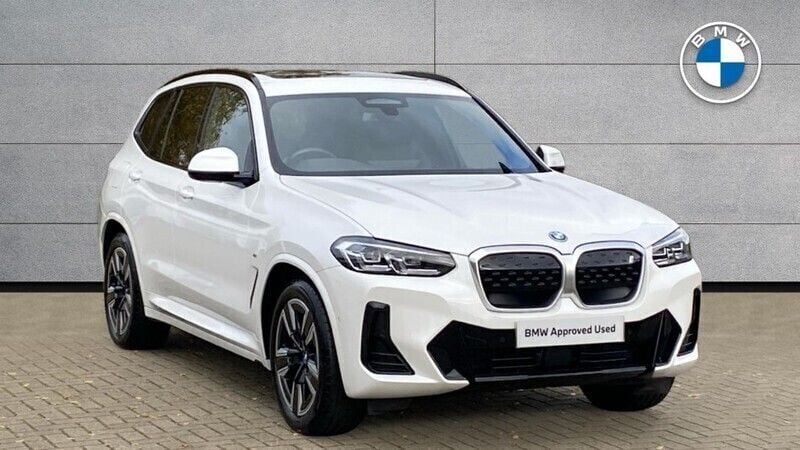 Used BMW iX3 M Sport 207 kW (282 HP) 2024 White SUV