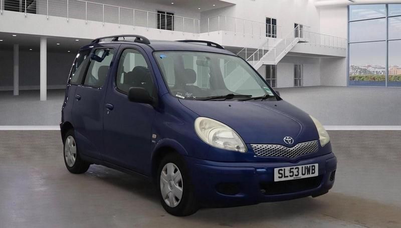Used Toyota Yaris Verso T3 2003 Blue MPV